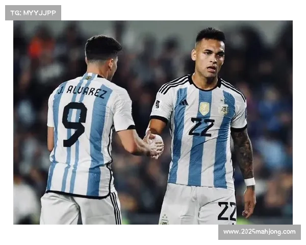 比利亚谈阿尔瓦雷斯:进球运差但比赛影响力持续